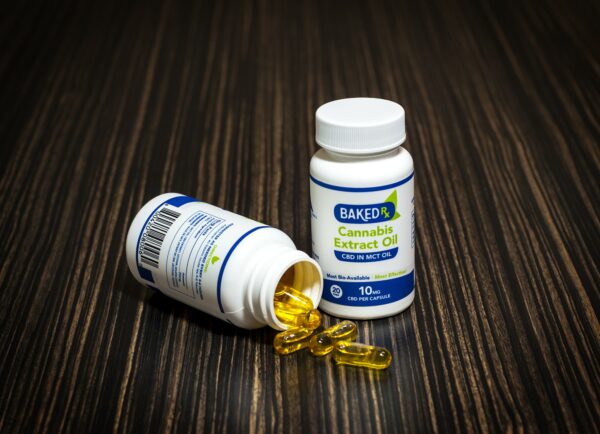 Baked Edibles – CBD Extract In MCT Oil Capsules 10mg or 20mg | Budderweeds Canada