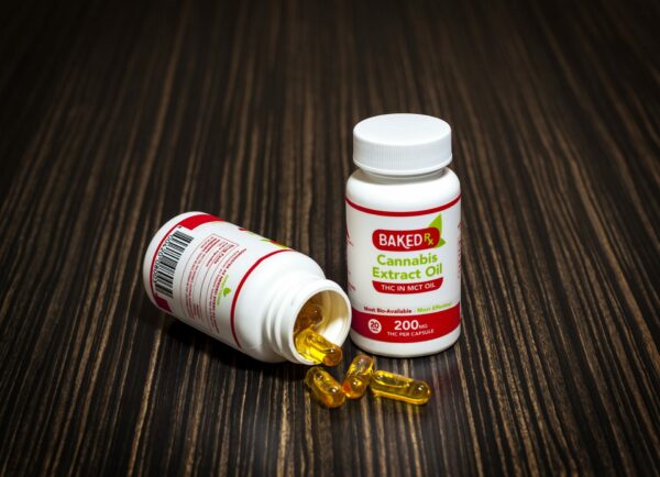 Baked Edibles – THC Extract Capsules 200mg | Budderweeds Canada