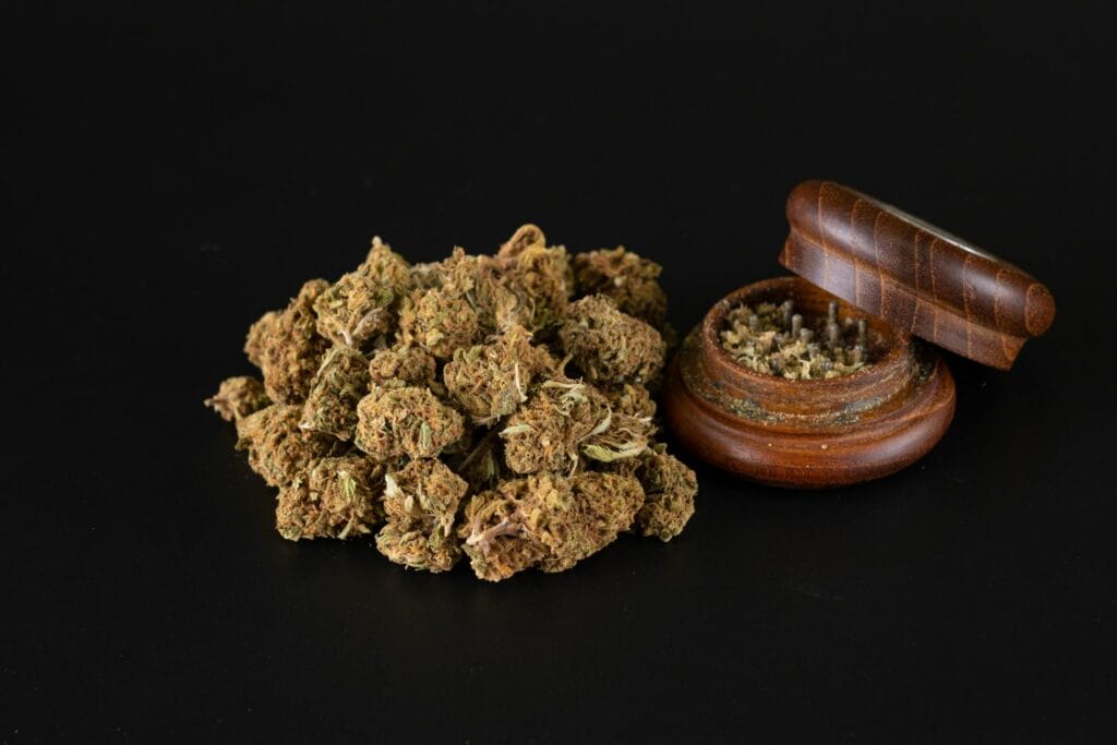 Buy craft cannabis online | Budderweeds Canada